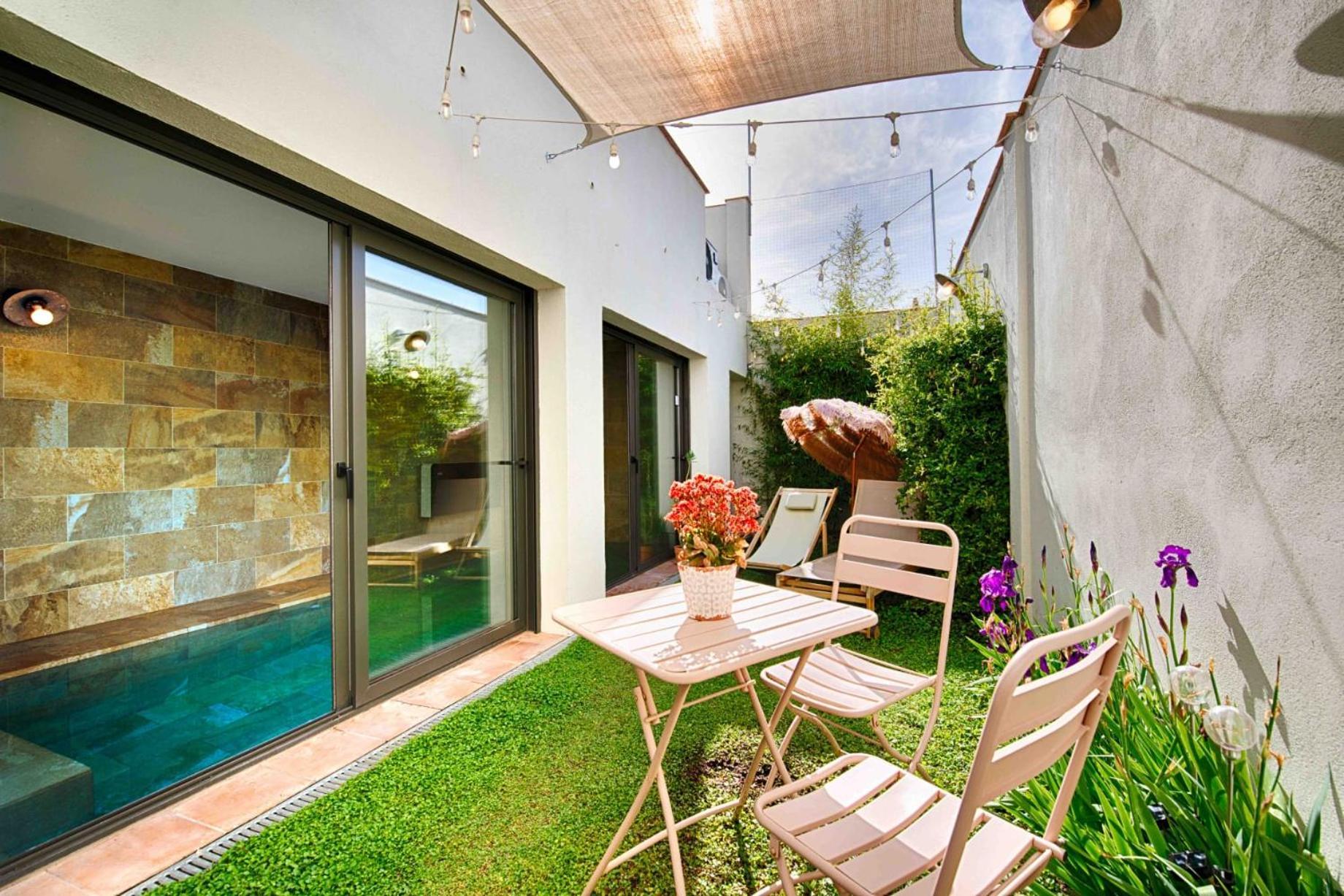 Loft Con Piscina Climatizada De Agua Salada Y Parking En El Centro De Figueres Figueres (Girona) Exterior foto