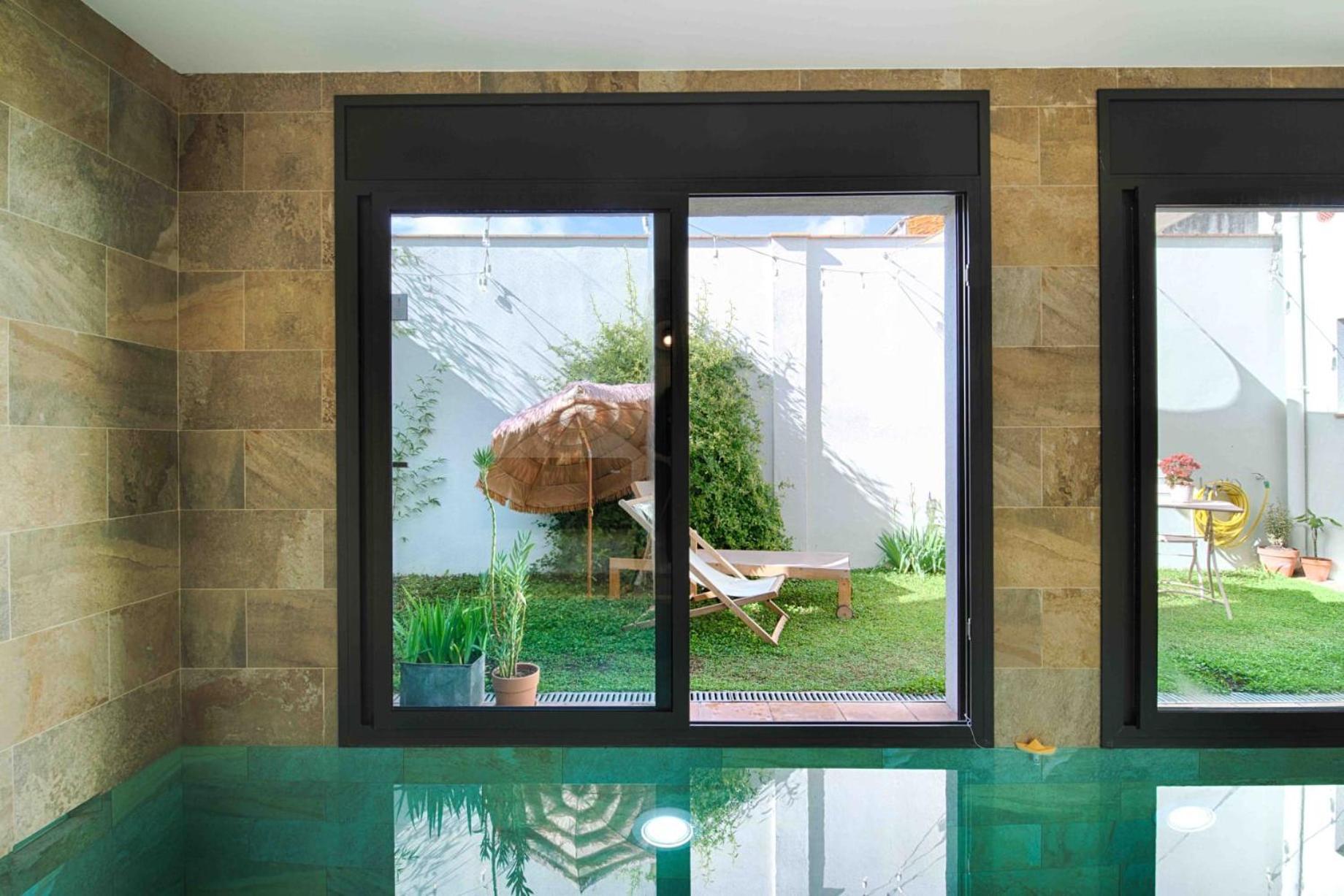 Loft Con Piscina Climatizada De Agua Salada Y Parking En El Centro De Figueres Figueres (Girona) Exterior foto